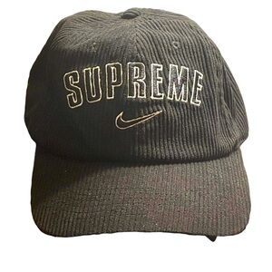 Nike x Supreme 6-panel Cap (black)